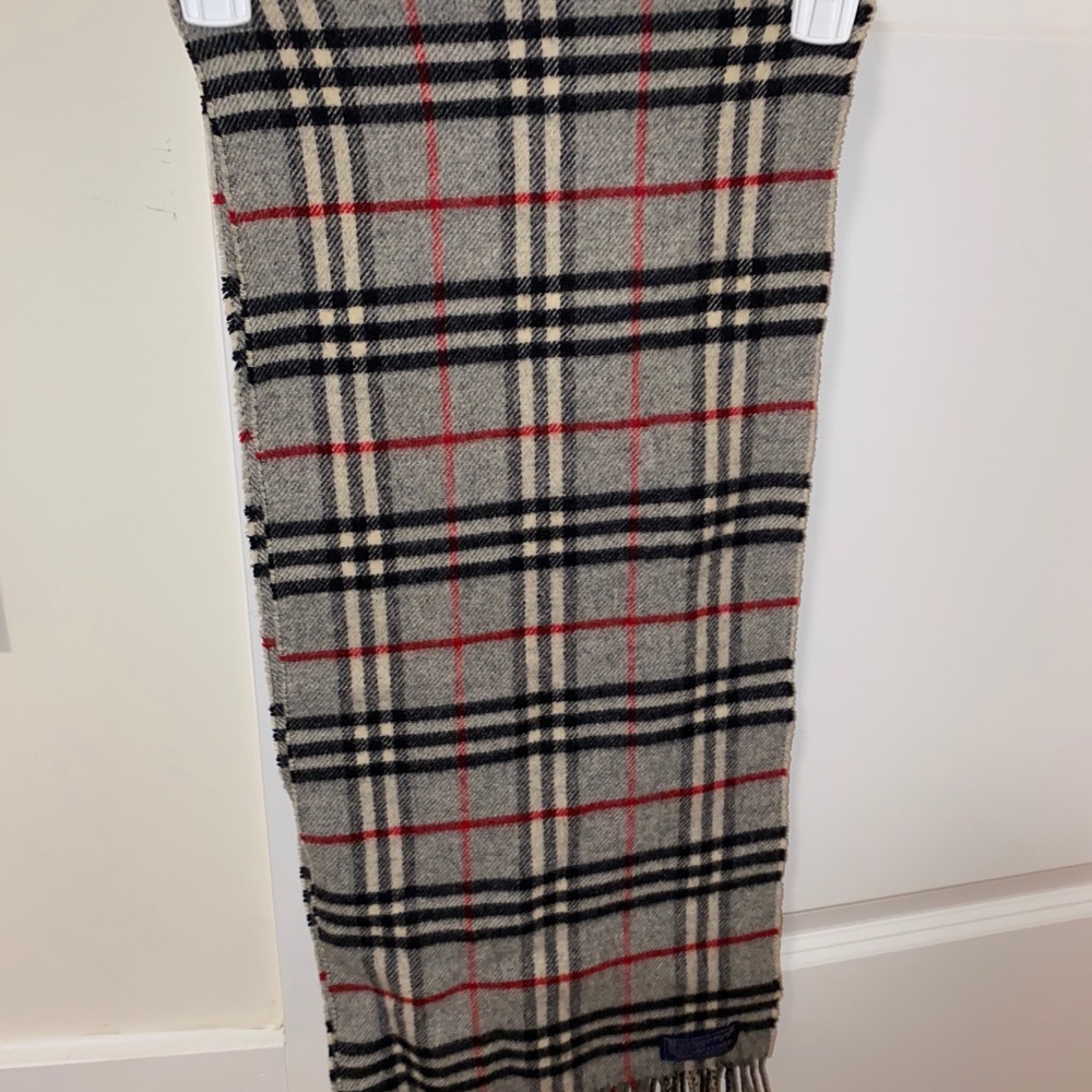 Vintage 80s Wool Burberry Scarf